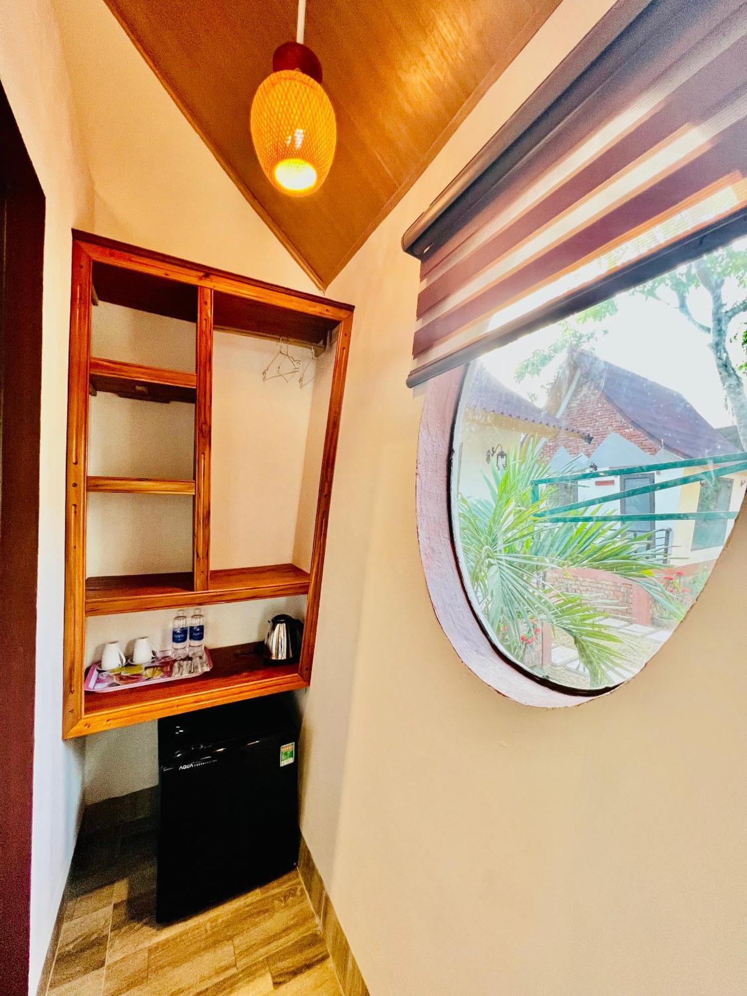Tropical Valley Homestay - Villas Фонгня Экстерьер фото