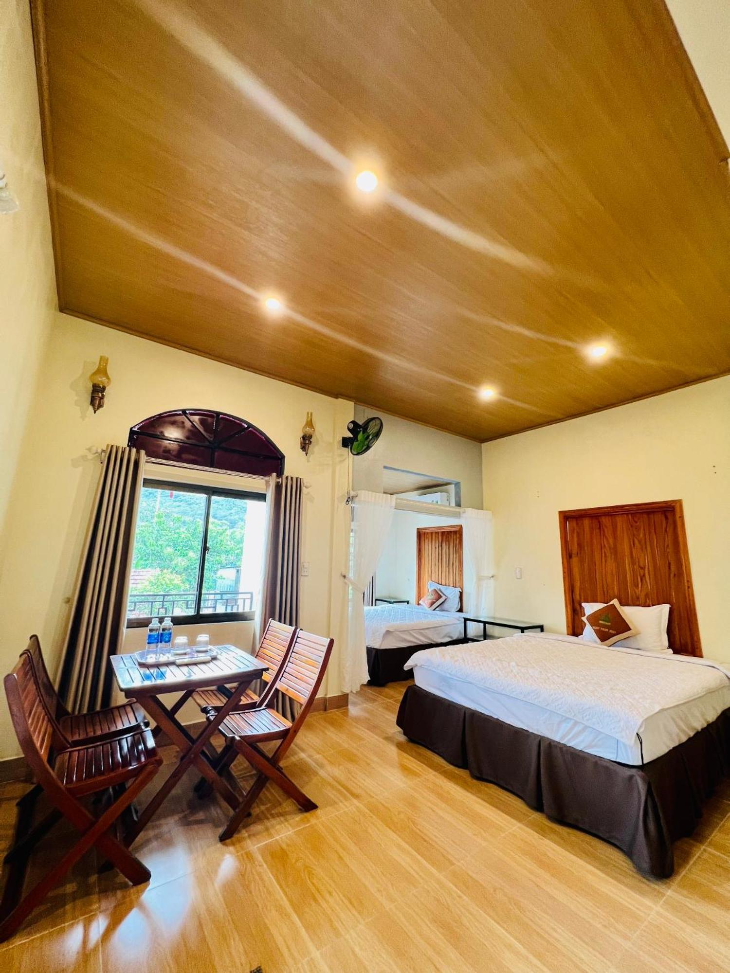 Tropical Valley Homestay - Villas Фонгня Экстерьер фото
