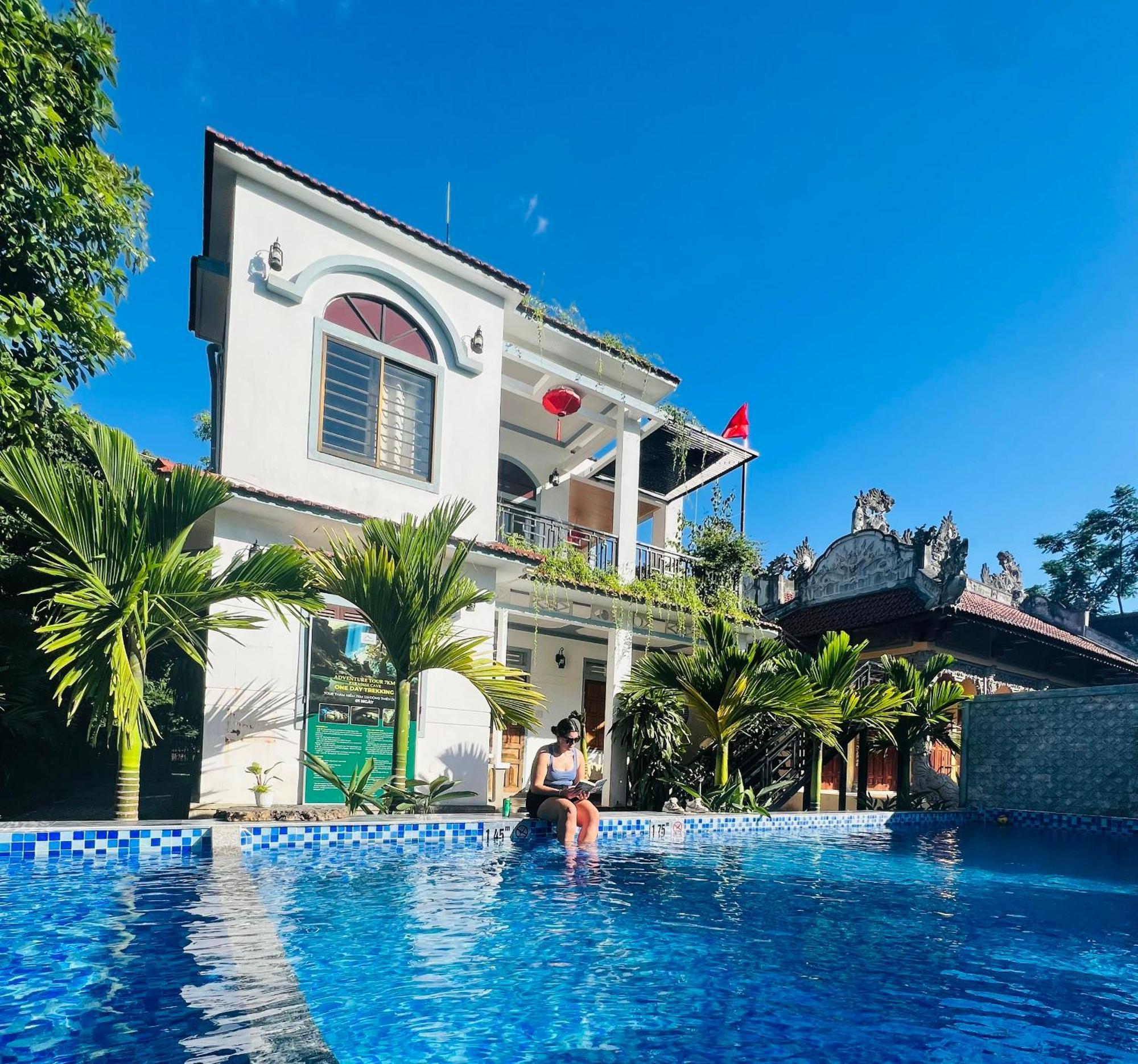 Tropical Valley Homestay - Villas Фонгня Экстерьер фото