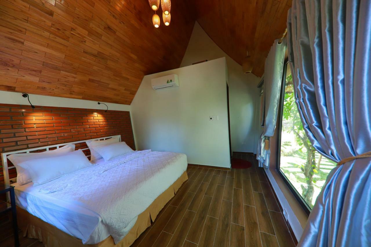 Tropical Valley Homestay - Villas Фонгня Экстерьер фото